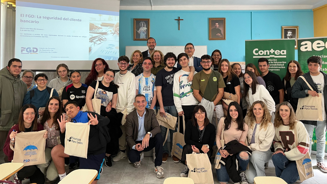 Taller en el Colegio Salesianos Málaga